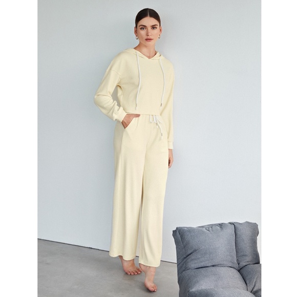 2 Piece Loungewear Set: Hooded Shirt + Pants - Picture 5 of 9